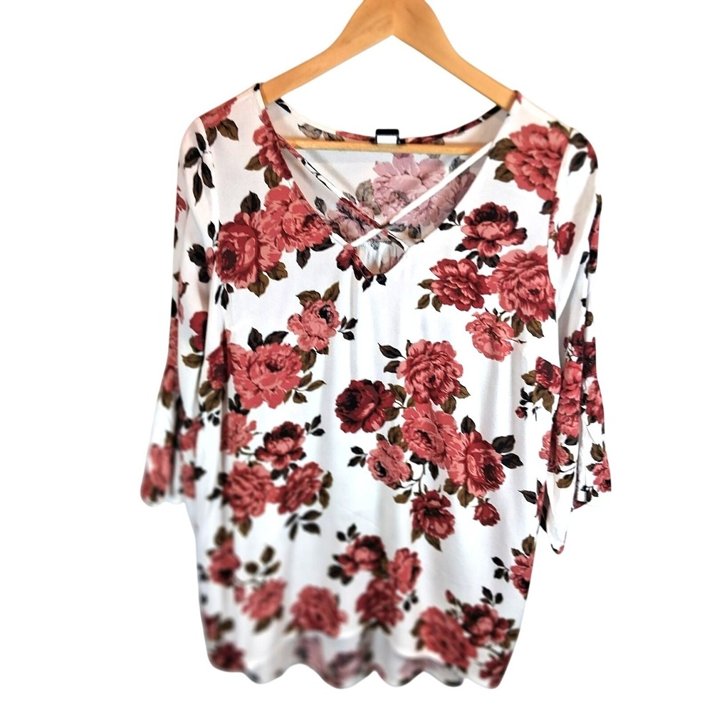 Torrid Blouse L Womens Plus White Pink Floral Bell Sleeve Bloomcore Boho V-Neck - Picture 2 of 11
